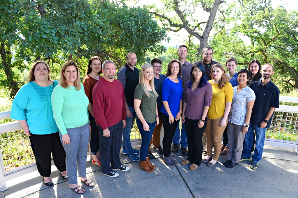 2017 Group Photo 1024x683